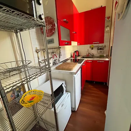 Dans Classee Avec Piscine 芒通